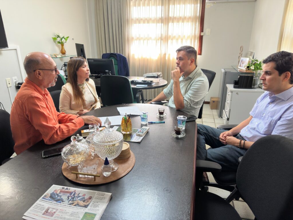 Funpec realiza reunião com secretário de saúde de natal para estabelecer convênio